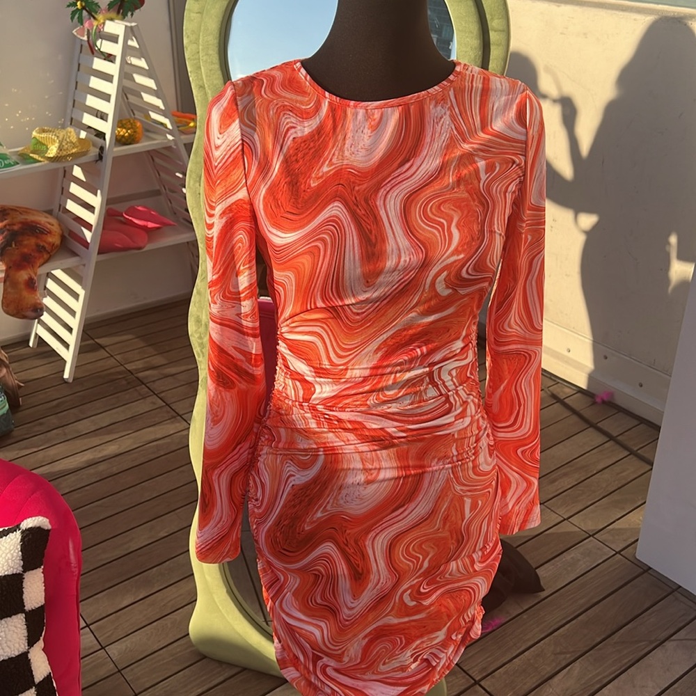 πPOSH PARTY LA LIVE SHEIN RUCHED MIDI DRESS - Picture 2 of 16
